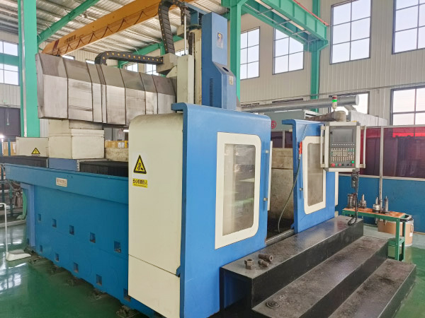 焊接及加工設(shè)備